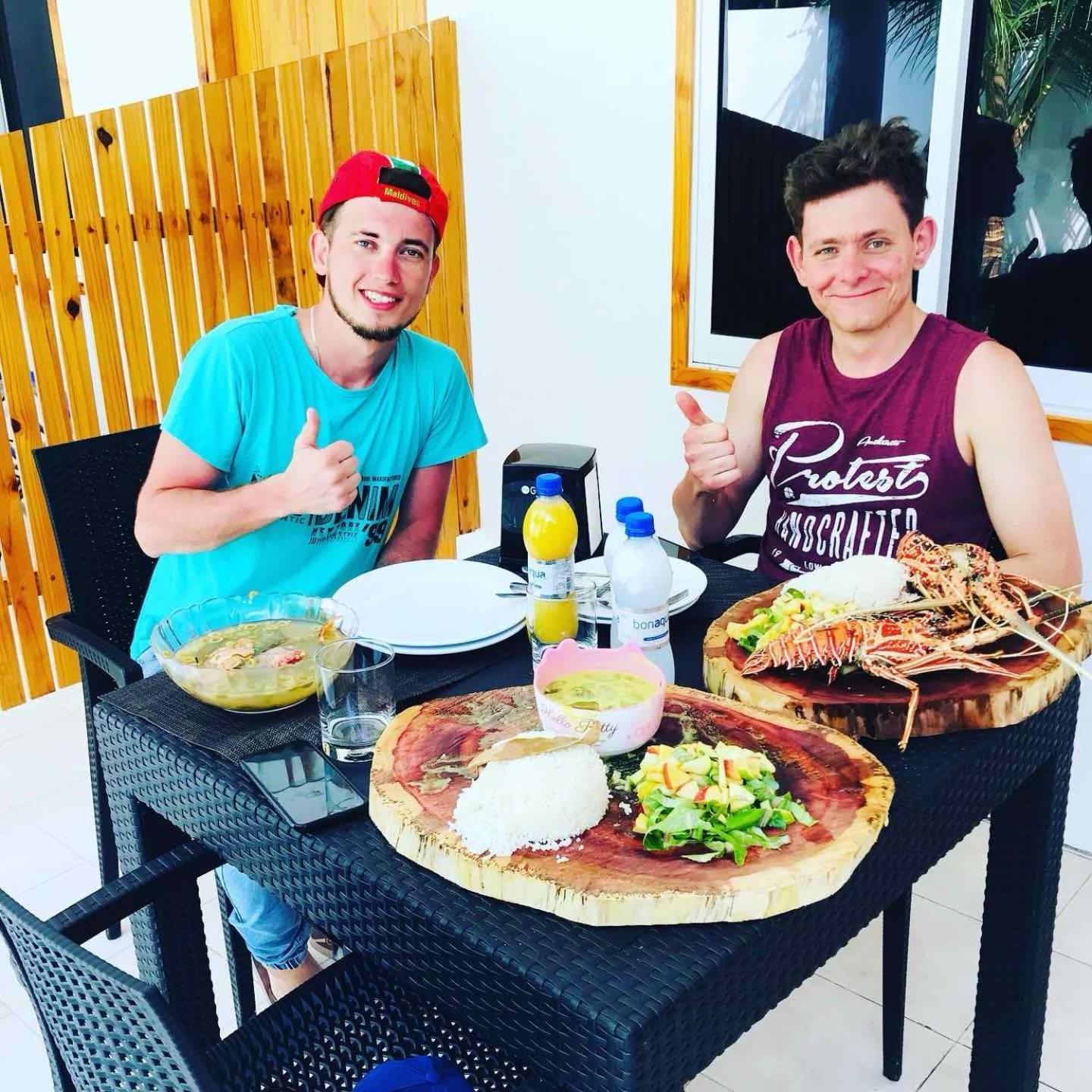Sunny Beach Thoddoo Kültér fotó